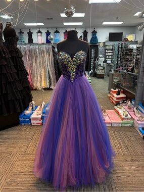 PARTY TIME FORMALS 6120 PURPLE SIZE 4 STRAPLESS DRESS FORMAL PROM PAGEANT